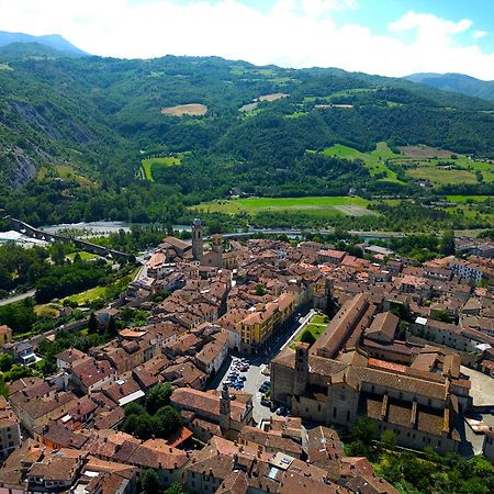 보비오 Casa Del Bosco - Vista Mozzafiato & Parco 4 Ettari 빌라 외부 사진